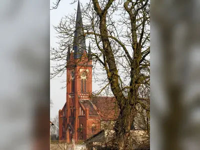 Kościół św. Apostołów Piotra i Pawła w Lemierzycach