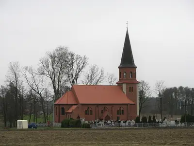 Kościół pw. św. Michała Archanioła w Broniszewicach (parafialny).