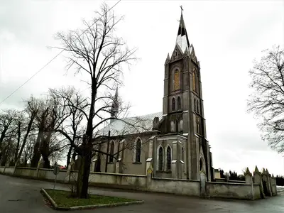Kościół parafialny pw. Świętej Trójcy w Połajewie.