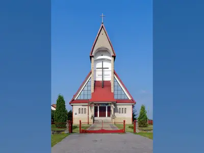 Kościół parafialny pw. Miłosierdzia Bożego w Jeziorzanach