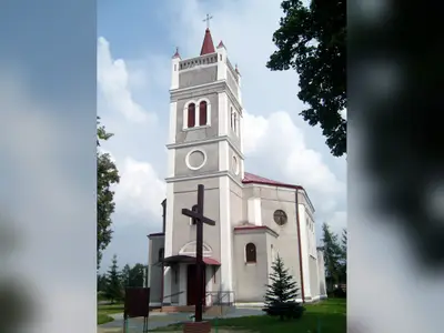 Kościół pw. Chrystusa Króla w Lubnie (parafialny).
