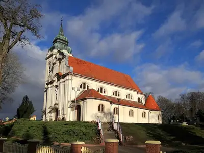 Kościół parafialny pw. Ścięcia św. Jana Chrzciciela w Piaskach