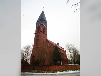 Kościół parafialny pw. św. Filipa i Jakuba w Gozdowie