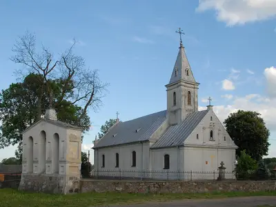 Kościół parafialny pw. św. Michała Archanioła w Woźnikach