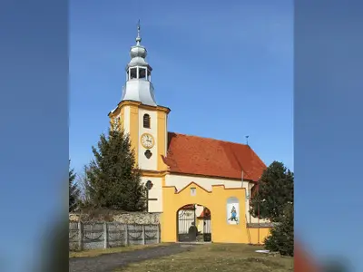 Kościół pw. św. Katarzyny Aleksandryjskiej w Łące.
