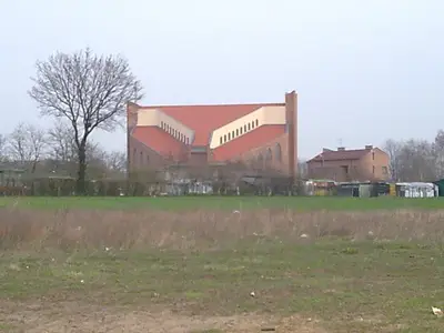 Kościół Najświętszej Maryi Panny Królowej Polski w Ozorkowie (parafialny)