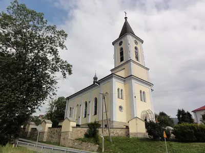 Kościół pw. Narodzenia Najświętszej Maryi Panny i św. Walentego w Bielsko-Biała Lipniku (parafialny)