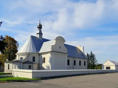 Kościół parafialny pw. Podwyższenia Świętego Krzyża w Moszczenicy
