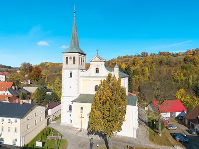 Kościół pw. św. Piotra i Pawła Apostołów w Dusznikach-Zdroju (kościół parafialny).