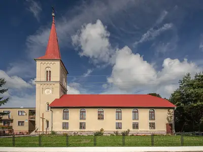 Kościół Najświętszej Maryi Panny Królowej Polski w Januszkowicach