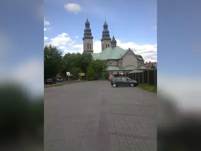 Kościół parafialny pw. Wniebowzięcia Najświętszej Maryi Panny w Radlinie Biertułtowach