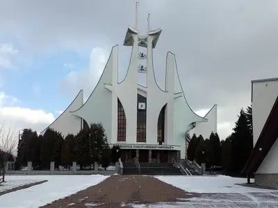 Kościół parafialny pw. Chrystusa Króla w Lędzinach