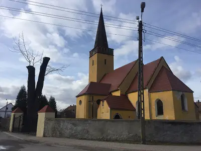Kościół pw. św. Stanisława Biskupa i Męczennika w Bukowie (kościół parafialny).
