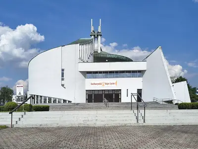 Kościół parafialny pw. Matki Bożej Częstochowskiej w Knurowie