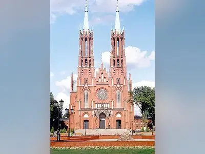 Kościół pw. Matki Bożej Pocieszenia w Żyrardowie