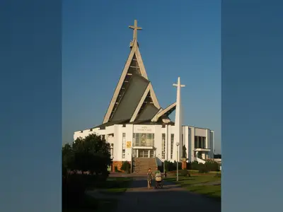 Kościół pw. Miłosierdzia Bożego w Dębicy (parafialny)