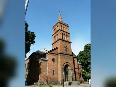 Kościół parafialny pw. Najświętszej Maryi Panny Królowej Polski w Gnieźnie