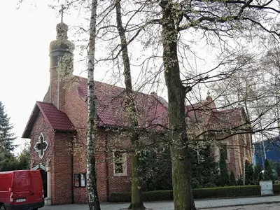 Kościół parafialny pw. Najświętszej Maryi Panny Królowej Polski w Sieradzu