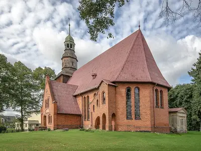 Kościół Najświętszej Maryi Panny z Góry Karmel w Dobrej