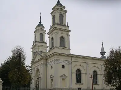 Kościół parafialny pw. Wniebowzięcia Najświętszej Maryi Panny w Praszce