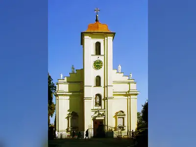 Kościół parafialny pw. Ścięcia św. Jana Chrzciciela w Pleszewie