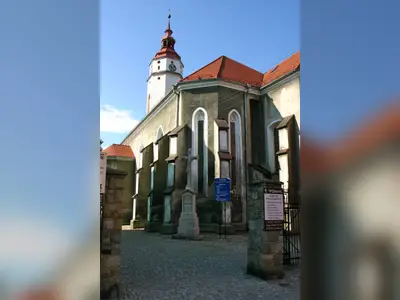 Kościół parafialny pw. Wniebowzięcia NMP w Białej