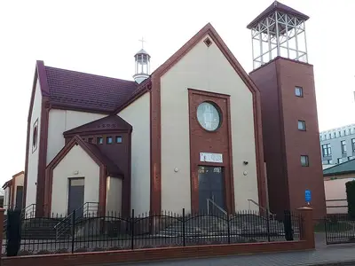 Kościół parafialny pw. Najświętszej Maryi Panny Królowej Pokoju w Łodzi