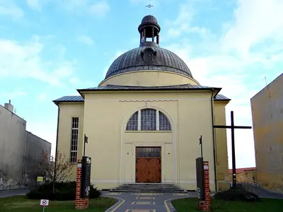 Kościół parafialny pw. św. Teresy od Dzieciątka Jezus w Kruszwicy