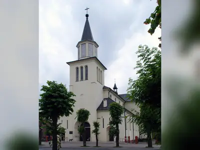 Kościół parafialny pw. Podwyższenia Krzyża Świętego i św. Stanisława Biskupa i Męczennika w Hajnówce