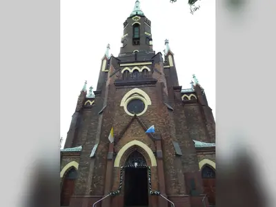 Kościół parafialny pw. Zesłania Ducha Świętego w Dąbrowie Górniczej - Ząbkowicach
