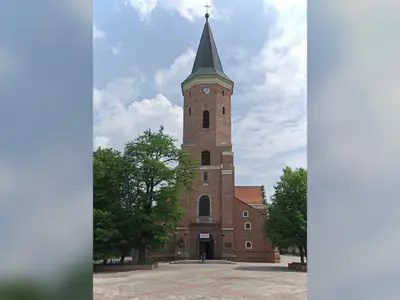 Kościół św. Mateusza Apostoła i Ewangelisty i św. Wawrzyńca Męczennika w Pabianicach (parafialny)