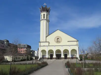 Kościół Matki Bożej Różańcowej w Piasecznie