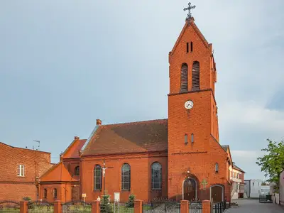 Kościół parafialny pw. Najświętszego Serca Pana Jezusa w Gniewkowie