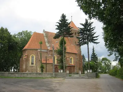 Kościół pw. św. Mikołaja w Benicach (parafialny).