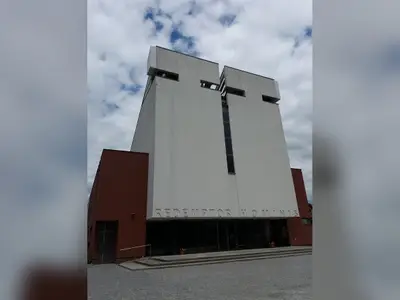 Kościół pw. Chrystusa Odkupiciela Człowieka w Krakowie (parafialny)