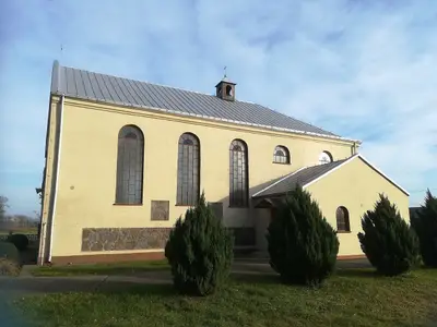 Kościół parafialny pw. św. Macieja Apostoła w Głuchowie