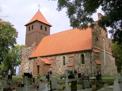 Kościół parafialny pw. św. Michała Archanioła w Grzybnie