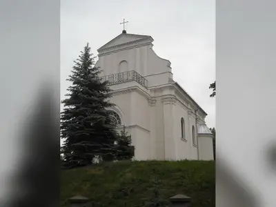 Kościół parafialny pw. św. Mikołaja w Bardzie