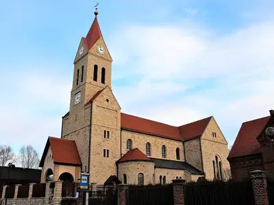 Kościół parafialny pw. Nawiedzenia Najświętszej Maryi Panny w Orzeszu