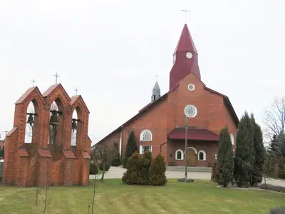 Kościół pw. Świętego Krzyża w Brzezinach (parafialny).
