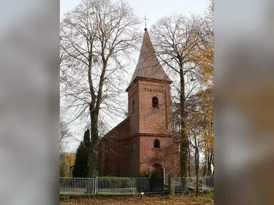 Kościół parafialny pw. Świętego Krzyża w Suminie.