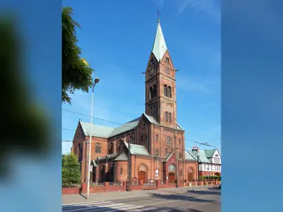 Kościół parafialny pw. Świętej Rodziny w Bytomiu - Bobrku