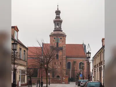 Kościół parafialny pw. Świętej Trójcy w Gnieźnie.