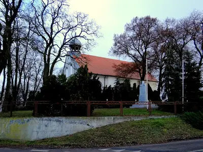 Kościół parafialny pw. Świętej Trójcy w Górze koło Inowrocławia