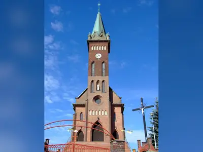 Kościół parafialny pw. Trójcy Przenajświętszej w Dąbrowie Górniczej