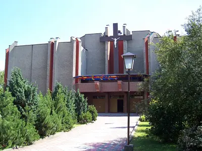 Kościół parafialny pw. Matki Bożej Częstochowskiej w Gliwicach - Trynkach