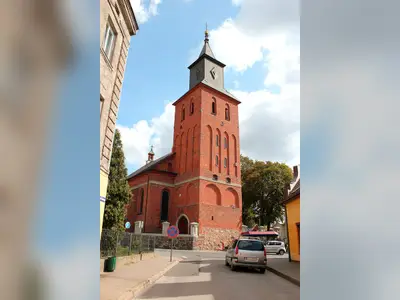 Kościół parafialny pw. Wniebowzięcia Najświętszej Maryi Panny w Lipnie.