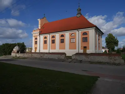 Kościół parafialny pw. Wniebowzięcia Najświętszej Maryi Panny w Grabowie