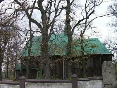 Kościół parafialny pw. Wniebowzięcia Najświętszej Maryi Panny w Górze.