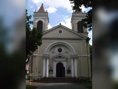 Kościół Niepokalanego Poczęcia NMP w Józefowie